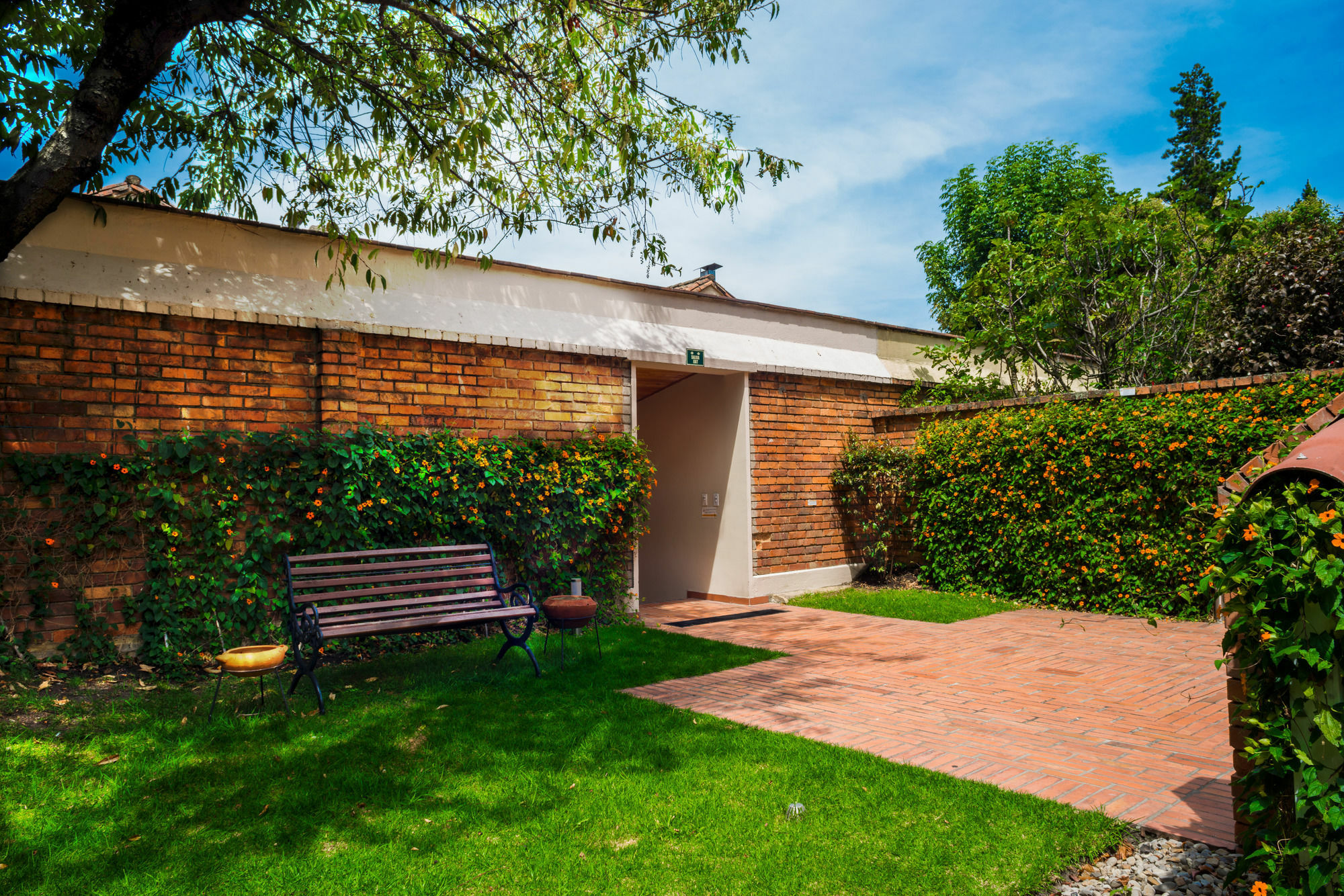 Casona Del Patio Bed & Breakfast 3*